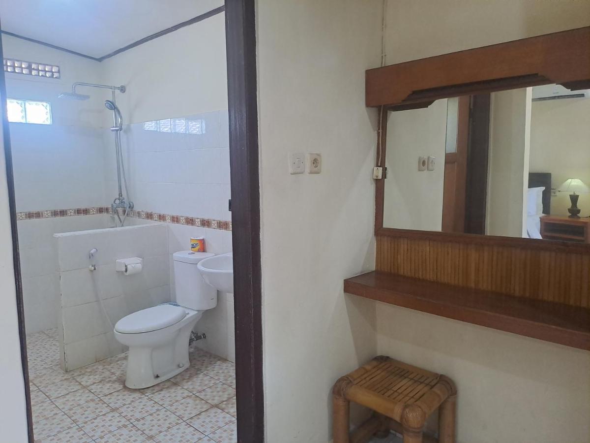 Lovina Beach Hotel מראה חיצוני תמונה