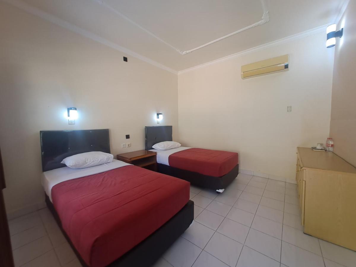 Lovina Beach Hotel מראה חיצוני תמונה