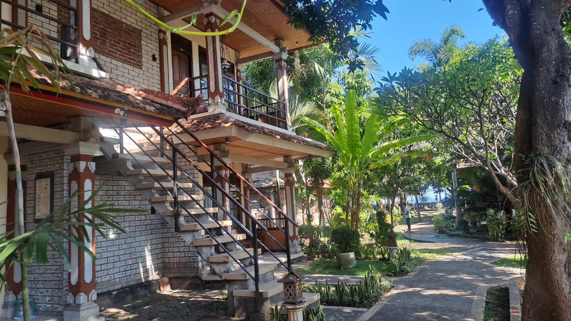 Lovina Beach Hotel מראה חיצוני תמונה
