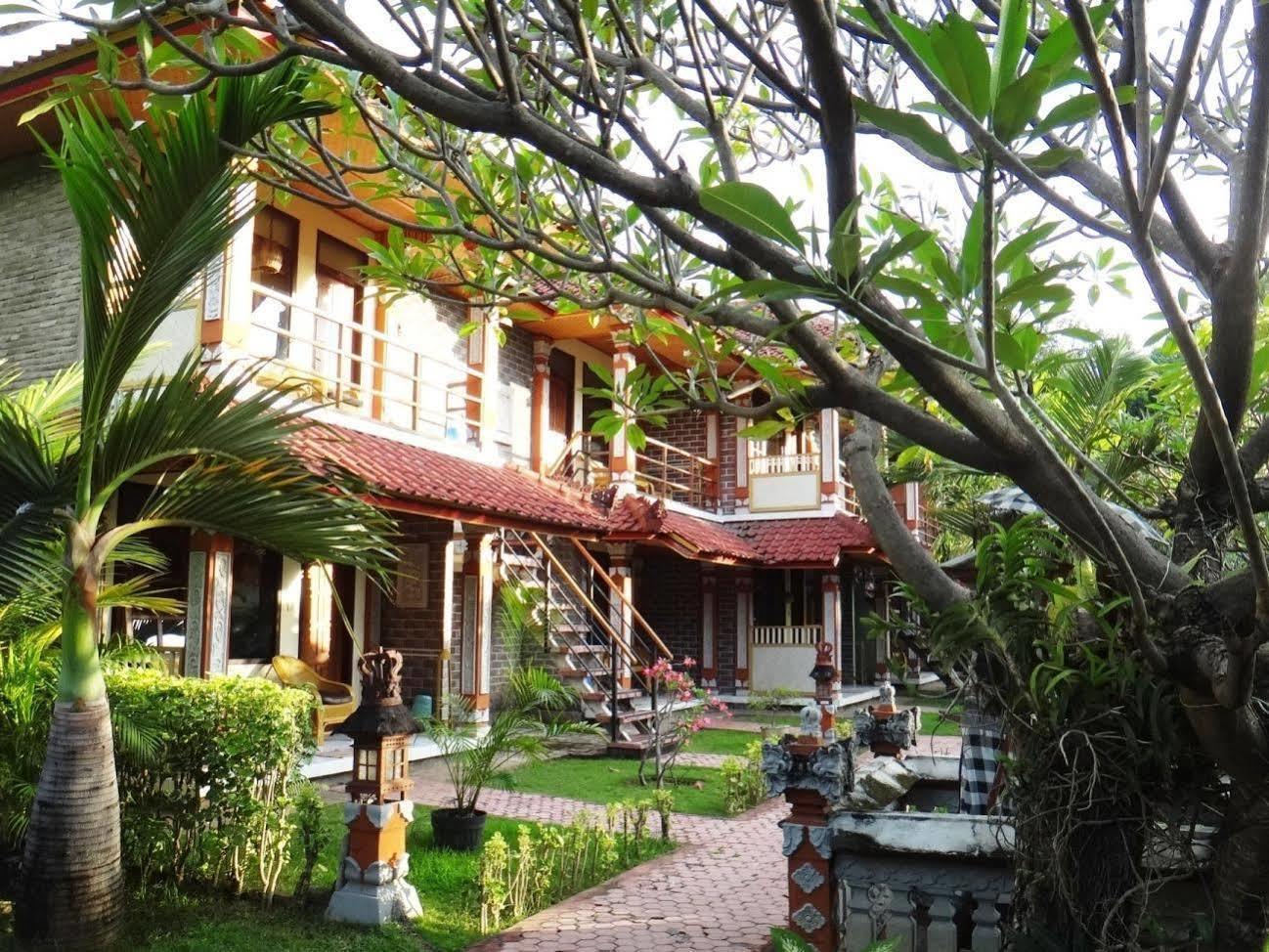 Lovina Beach Hotel מראה חיצוני תמונה