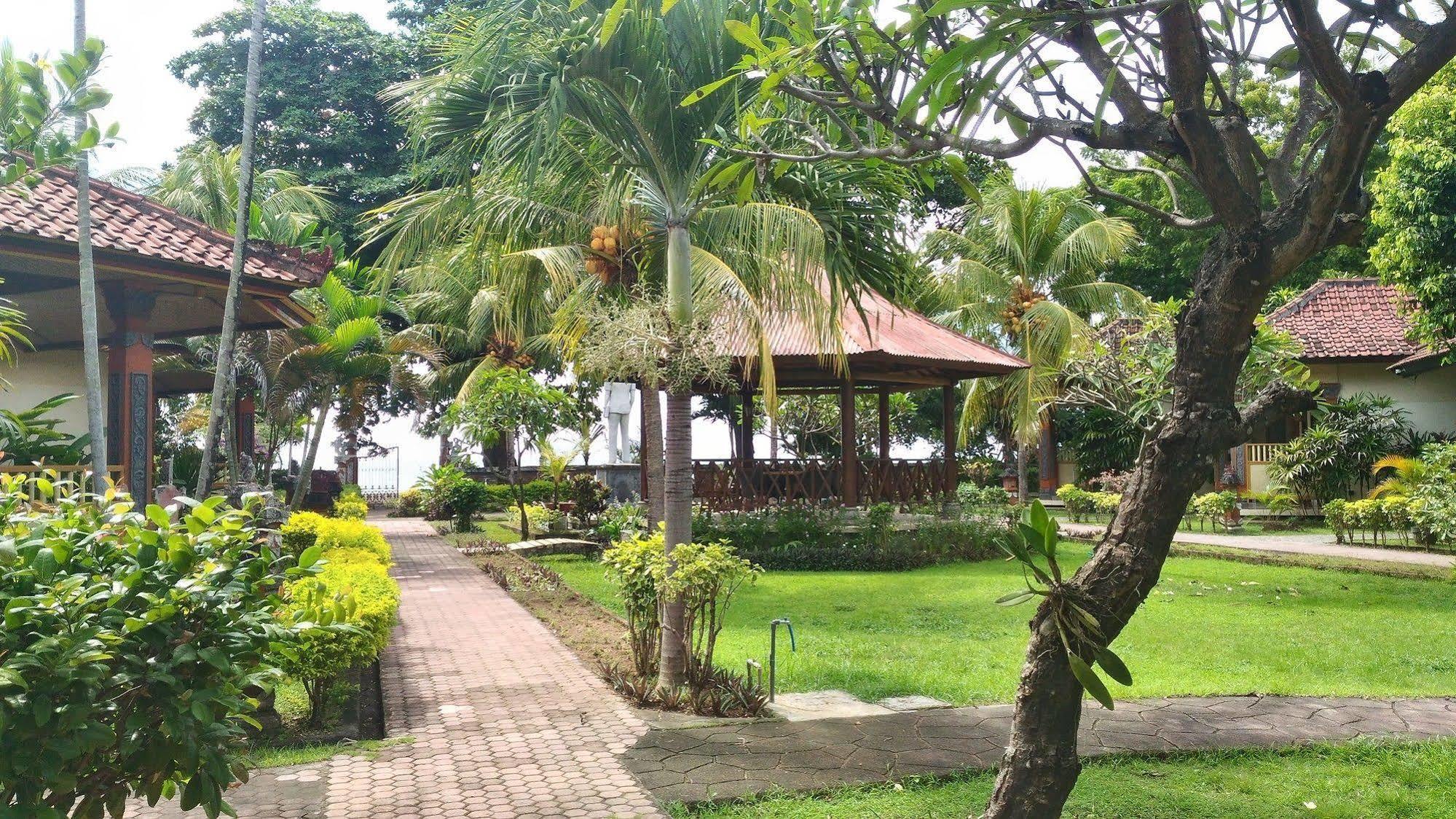 Lovina Beach Hotel מראה חיצוני תמונה